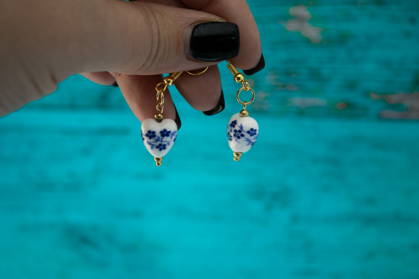 Heart Flora Collection White & Blue Flower Earrings