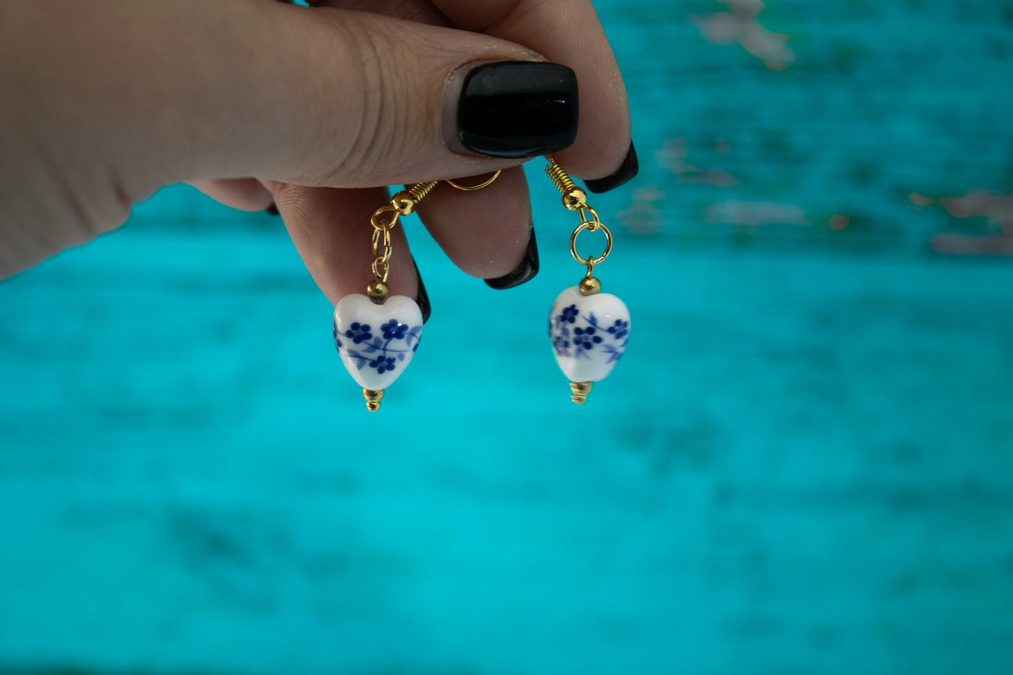 Heart Flora Collection White & Blue Flower Earrings