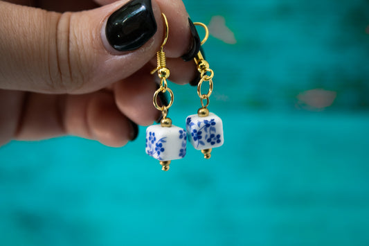 Cube Flora Collection White & Blue Flower Earrings