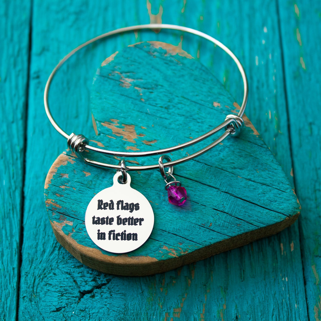 Red flags taste better in fiction