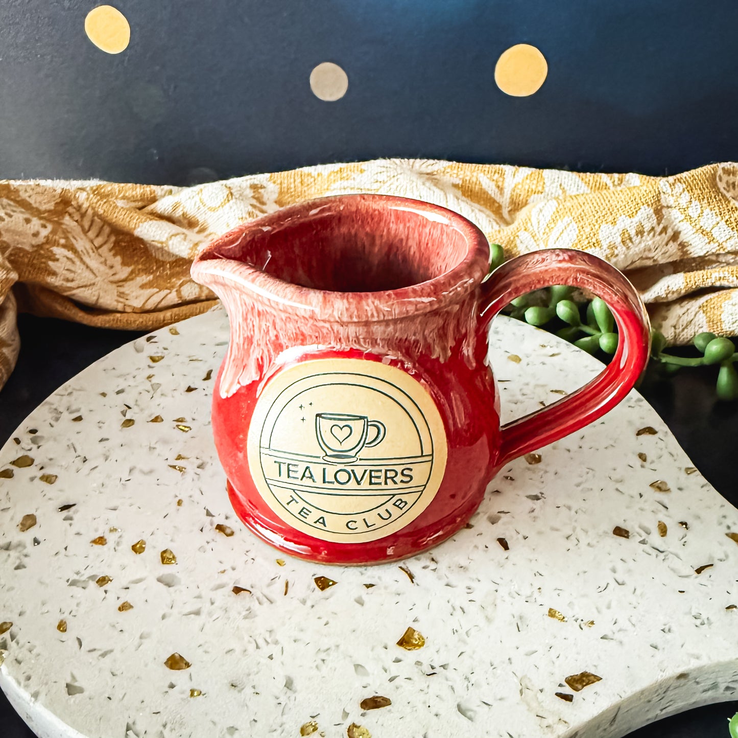 Tea Lovers Tea Club Red with Sand and White Milk Tot