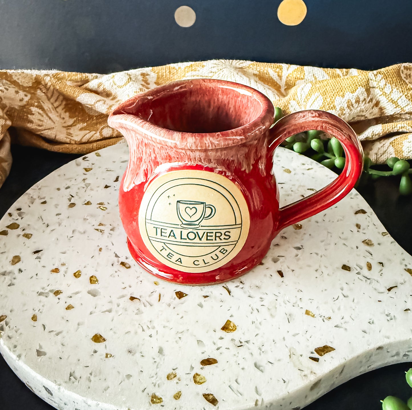 Tea Lovers Tea Club Red with Sand and White Milk Tot