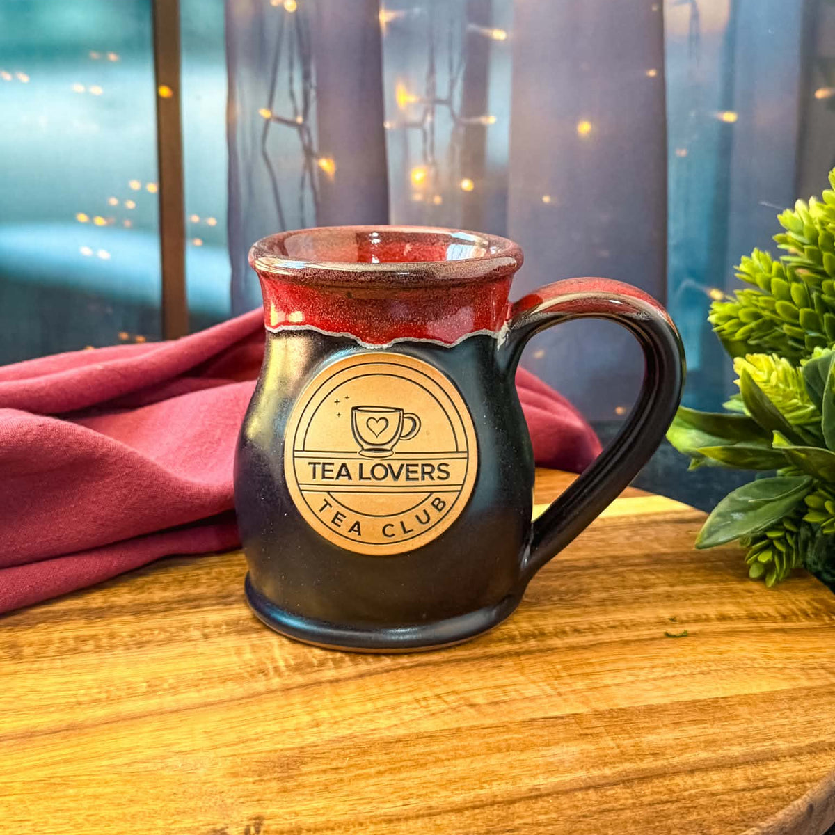 Tea Lovers Tea Club Tall Belly Mug Onyx with White and Red