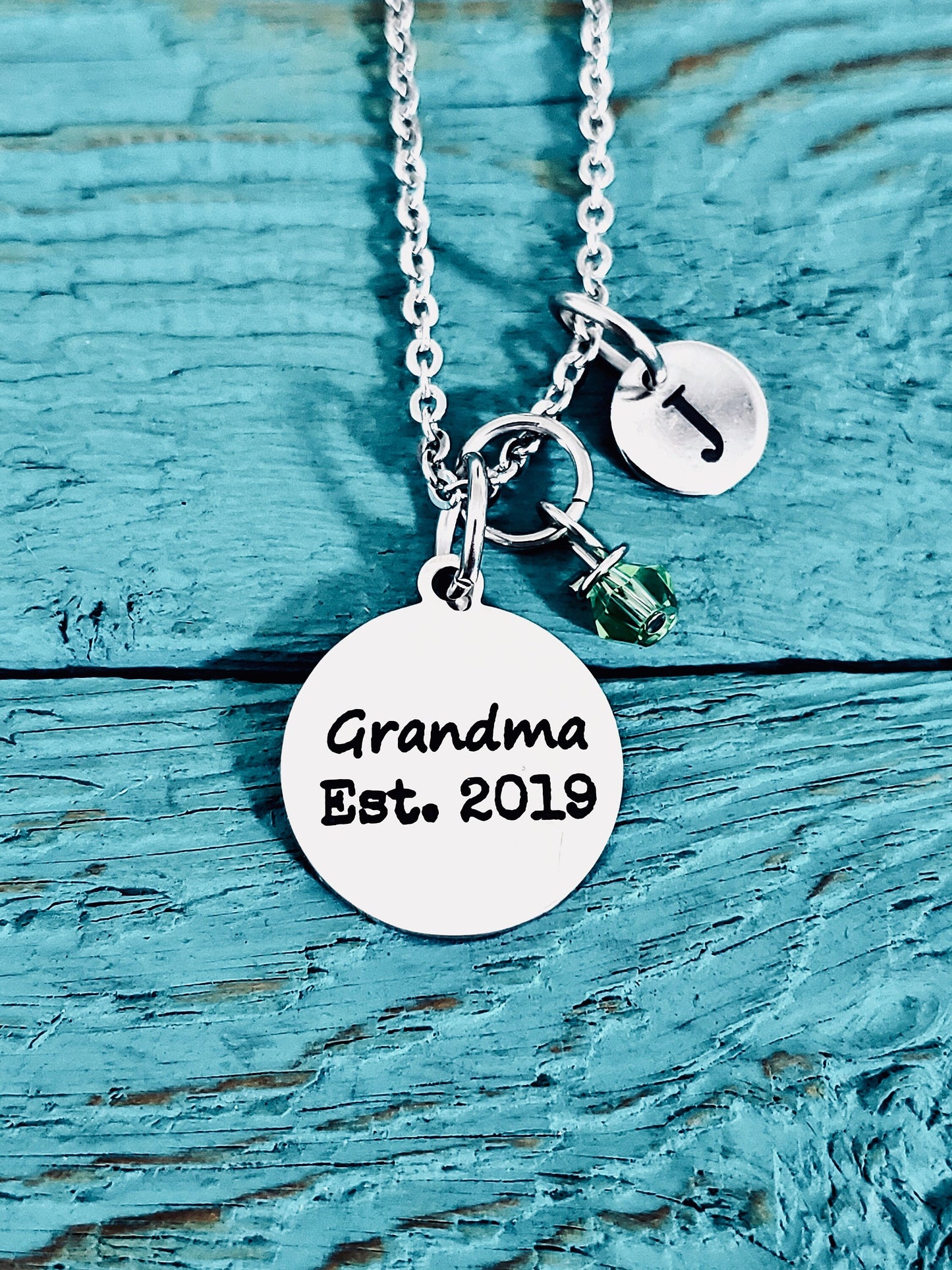 GRANDMA EST 2022, 2023, Silver Necklace, Grandma necklace, Grandma gift, Grandma Pendant, Gift for Grandma, New Grandma, First time Grandma