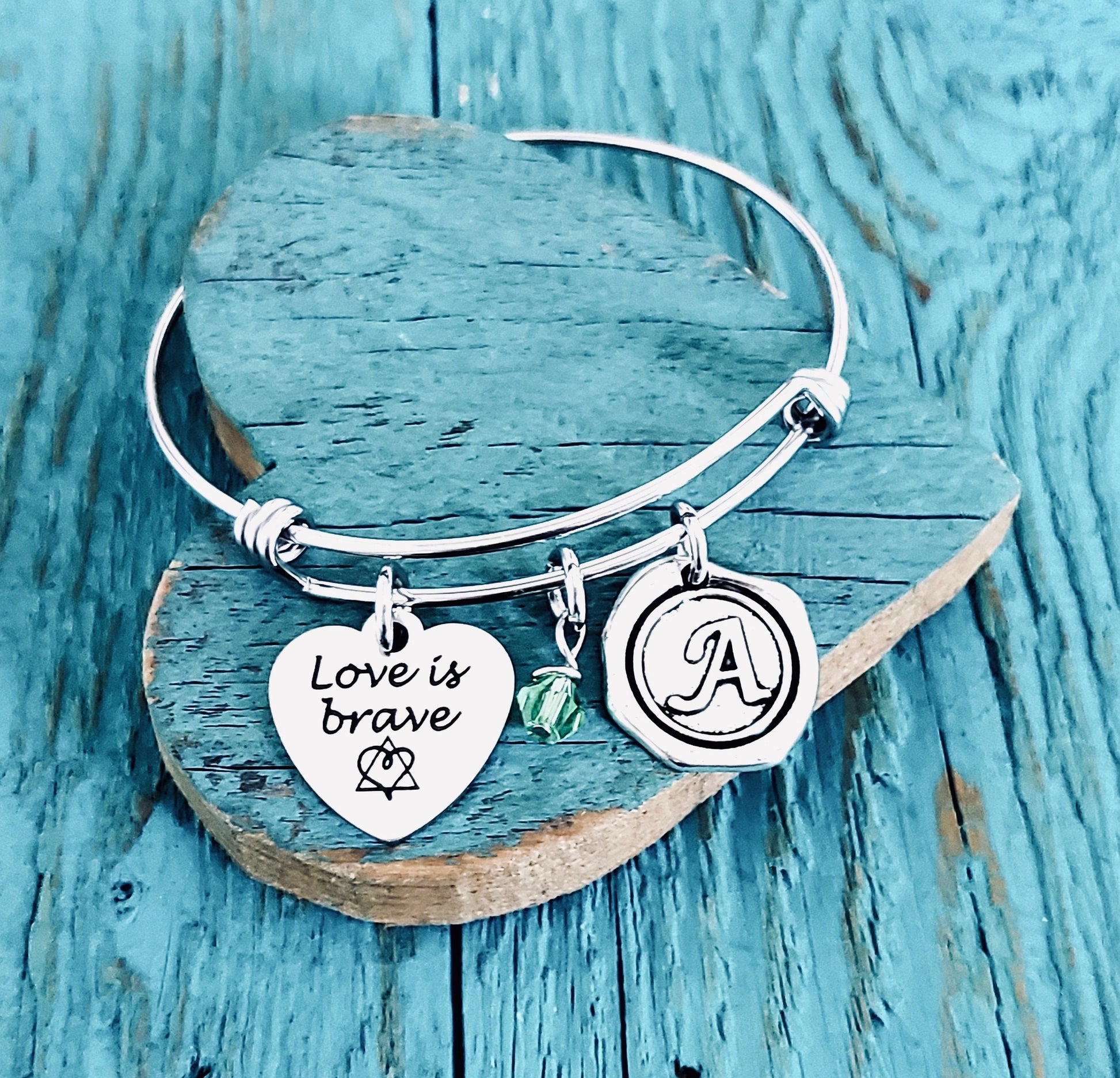 Love is brave, Birthmother, Birth Mom, Birth Mother, Baby adoption, Silver Bracelet, Charm Bracelet, Silver Jewelry, Keepsake, Gift for